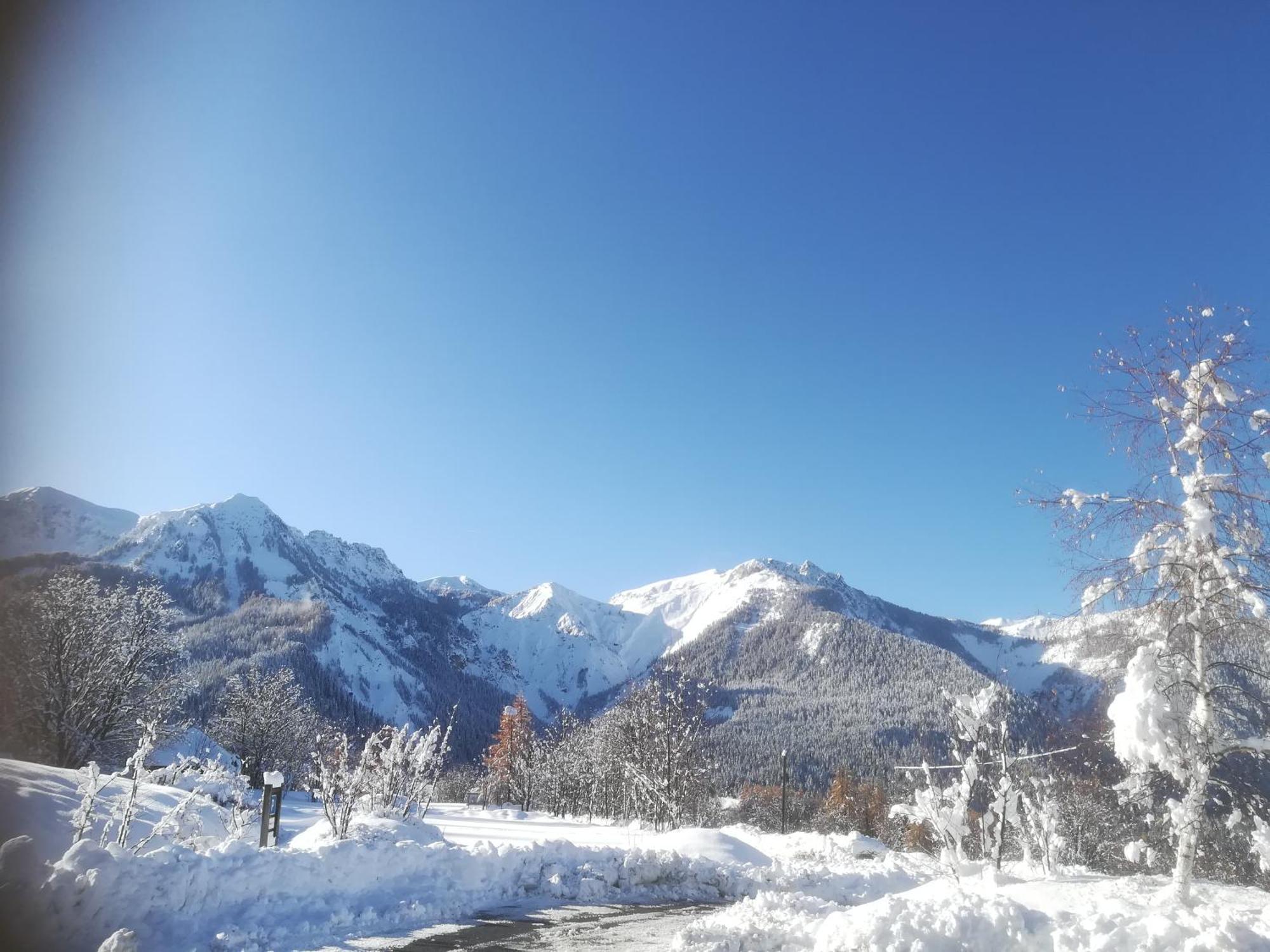 Gite De La Draye Crots Esterno foto