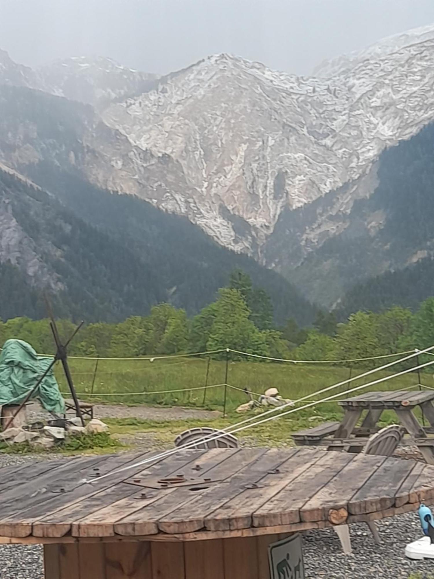 Gite De La Draye Crots Esterno foto