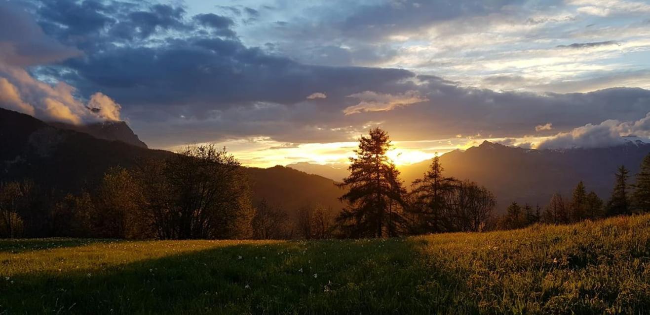 Gite De La Draye Crots Esterno foto